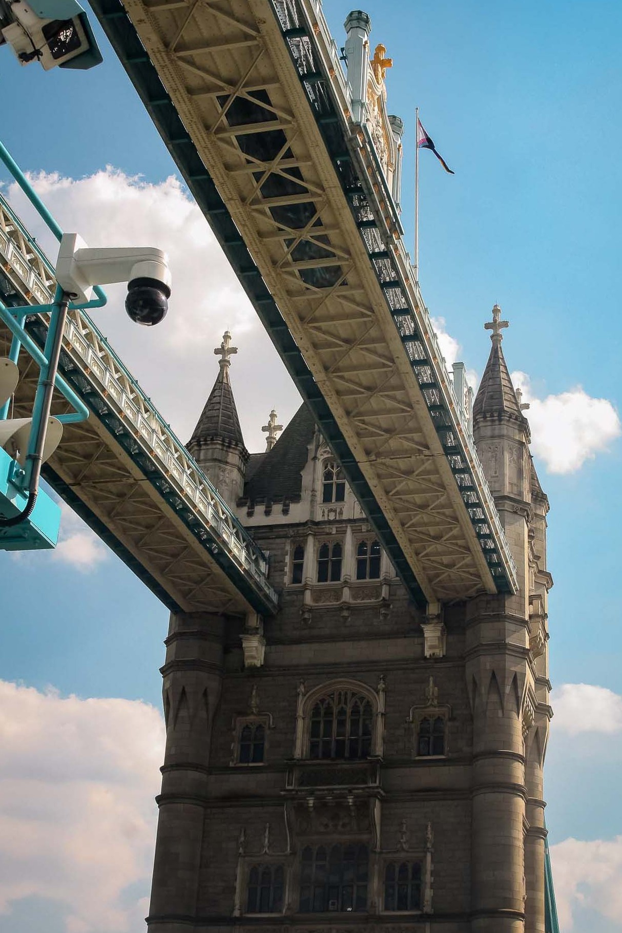 tower bridge